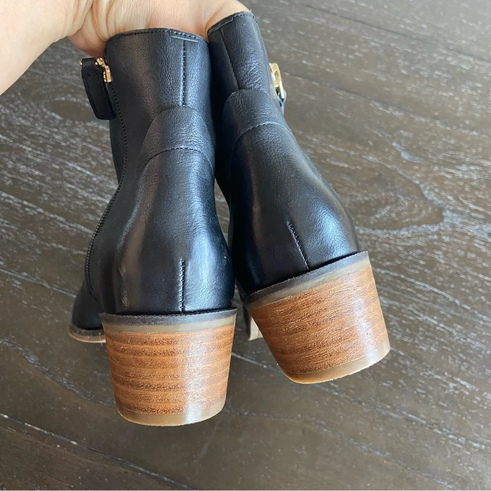 Cole Haan Maci‎ Black Leather Heeled Ankle Boot Size 7.5